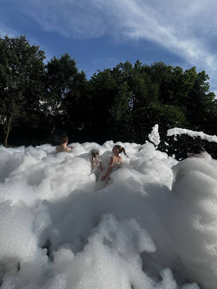 New Trier Aquatics tweet media