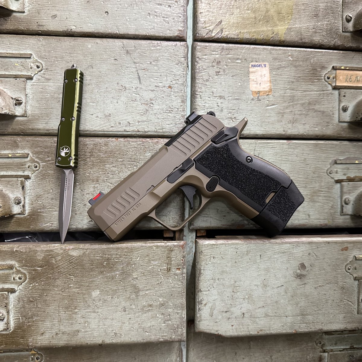 NagelsGunShop's tweet photo. - @kimberamerica CDS9 Lite
- @microtechknives UTX-70 OD
#microtechmonday
Nagel’s is San Antonio’s Original GunShop, Since 1942 #SanAntonioTradition #Celebrating83Years https://t.co/FdIpTVd07c