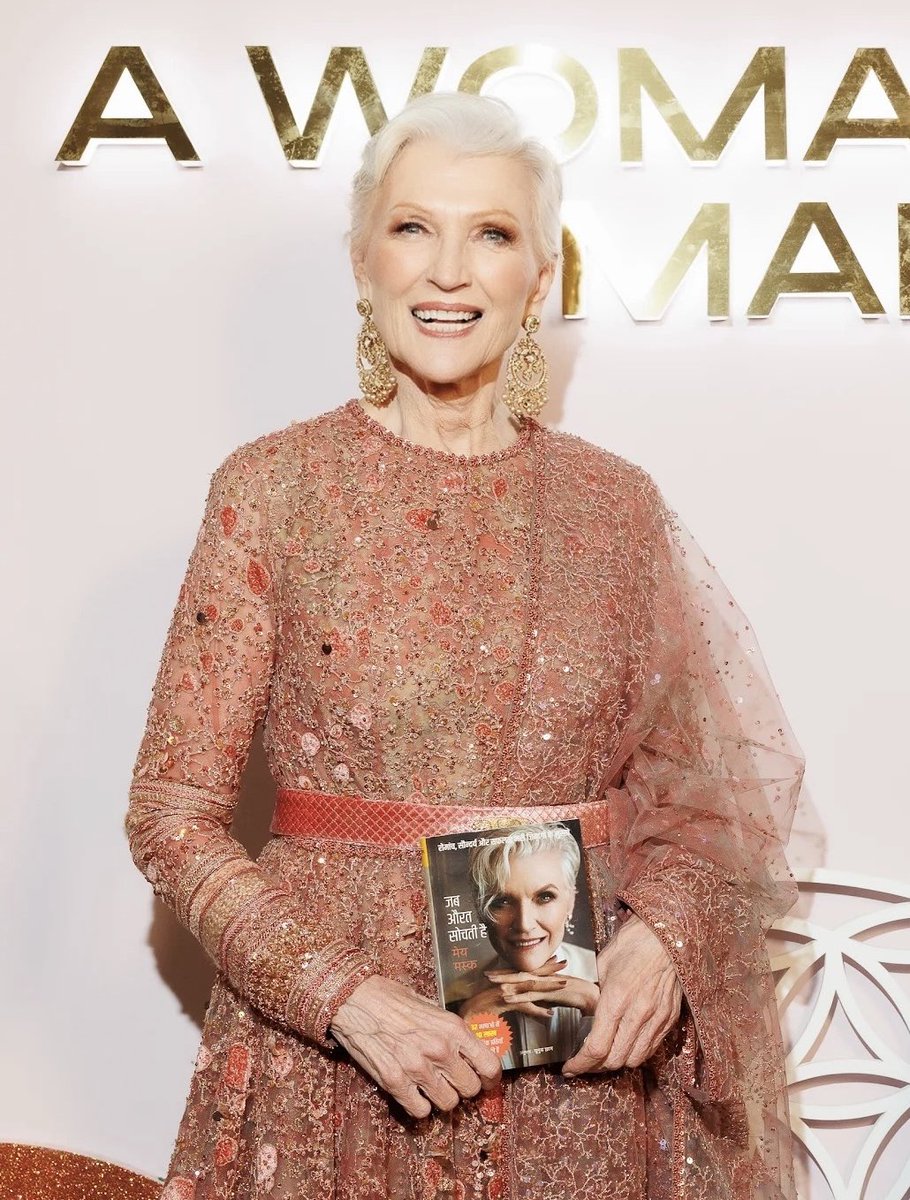 My book is in Hindi <a href="/RajkamalBooks/">Rajkamal Prakashan 📚</a> 
A photo from my book launch in Mumbai 🤩 🇮🇳