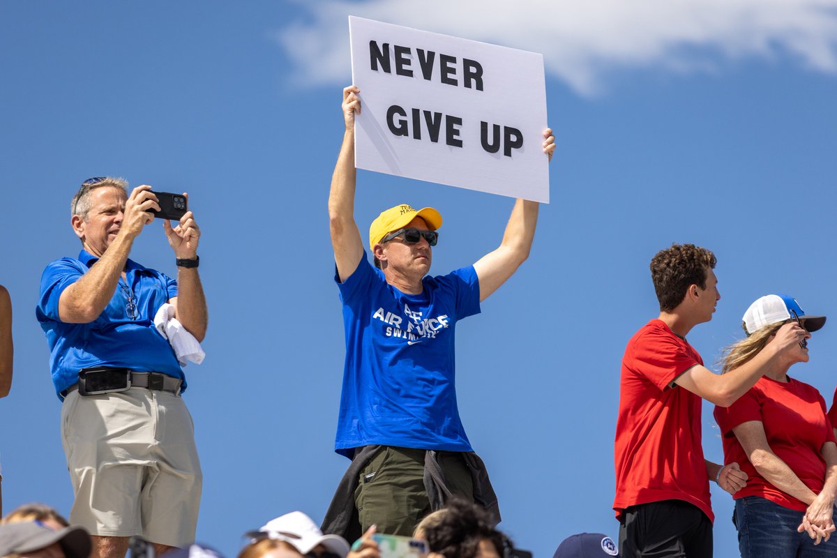 #MondayMotivation straight from <a href="/af_academy/">U.S. Air Force Academy</a>'s #USAFA2029 I-Day