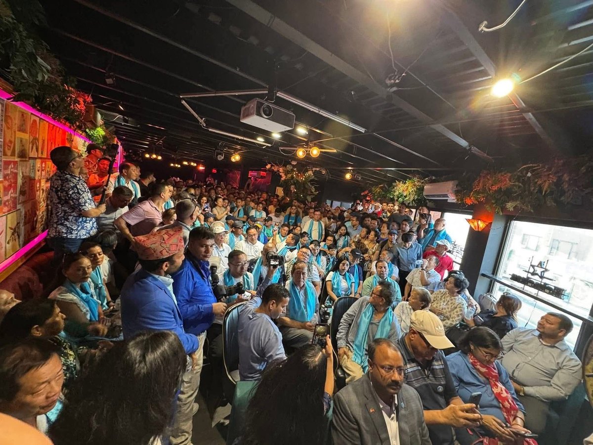 ToshimaKarkiDr's tweet photo. अमेरिकाको न्युयोर्कमा नेपाली समुदायहरू माझ अन्तरक्रिया र छलफल गर्ने मौका मिल्यो ,यो उर्जा र उत्प्रेरणाका लागि धेरै धेरै धन्यवाद https://t.co/N64YSyVge6