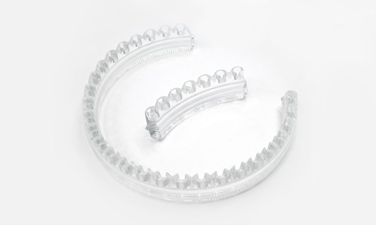facfox3d's tweet image. This SLA 3D printed car headlight prototype showcases combining black and transparent resins to create realistic, multi-component assemblies. It demonstrates how FacFox accurately simulates both functional and aesthetic elements.
See more: buff.ly/Dl9HJcc
#S3DPrinting