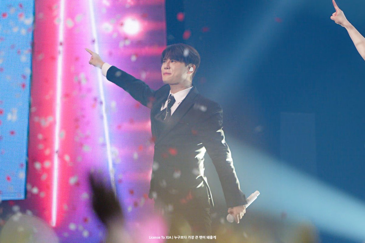 LicenseToXIA's tweet image. [4K] 20250629 2025 PALMTREE ISLAND 3rd GALA CONCERT | 김준수(F) - Raise You Up (뮤지컬 킹키부츠)
📎 youtu.be/UD7LKSAQArA

#XIA #김준수 #ジュンス