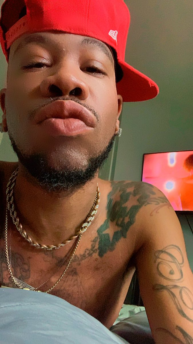 Baddistjawn05's tweet photo. Good morning ☀️ home in PHILLY… 
Bout to pack up my things and start my day heading back to NYC my second home. #badjawn #jawn #phillyjawn #NYC https://t.co/doSXJYRa7S