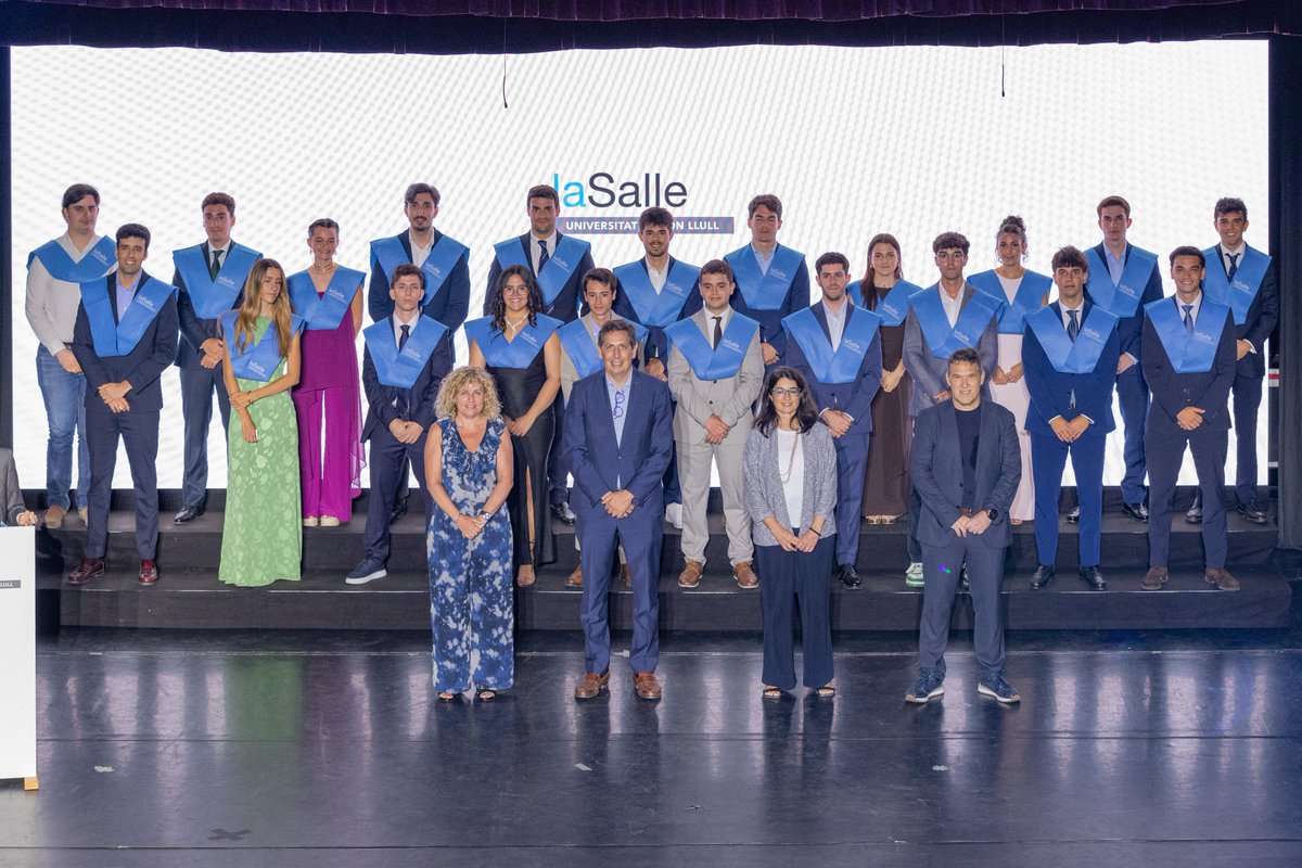 LaSalleBCN's tweet photo. 🎓 Celebrem les Graduacions de la Promoció 2025 dels graus en Enginyeries, Animació &amp; VFX, Arts Digitals, Arquitectura, Business &amp; Management i Filosofia.

A totes les graduades i graduats: gràcies per formar part de La Salle-URL!

#LSGraduacions25 https://t.co/7CdpddMHAe