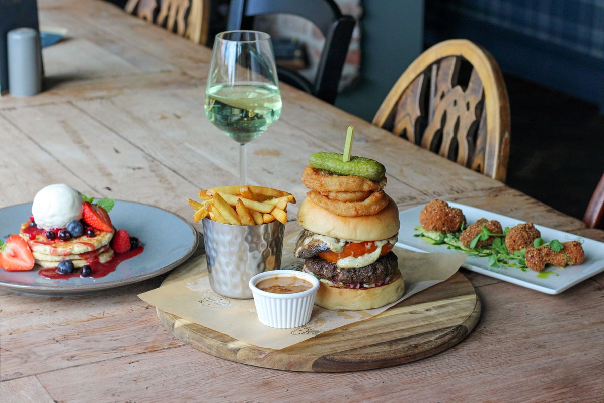 BottleGlassPub's tweet image. The sun is shining & it's the perfect excuse to try our NEW Summer Saver Menu! π
Grab a seat on our sun-soaked terrace and enjoy 2 courses for just Β£20 or 3 courses for Β£23! π΄ Available Monday to Friday, 12β9pm!
Book your table: bit.ly/3ke9bgX