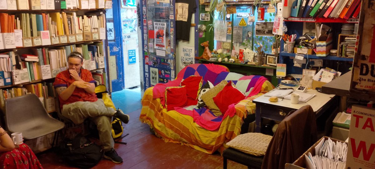 Our rent just went up. Not terrible but we're looking to fundraise a bit 😬

Anyone want to put on a benefit gig, reading, event etc for us just to help us out?

We would be appreciative of your support and can help publicise!

DM or email  please 56a (at) riseup. net
🩵🩷🖤💚