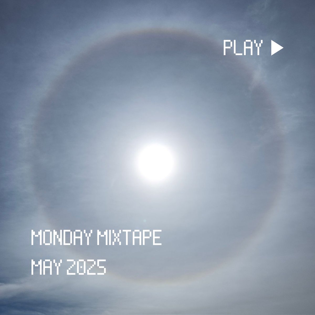 [new playlist]
#MondayMixtape - May 2025... ft. 135 fresh, popular, and buzzworthy new singles from last month that I missed while working... 😃 

Link:
thatbuzzingsound.com/2025/06/playli…

#mixtapemonday #newmusic #supportnewmusic #newmusicalert #spotifyplaylist