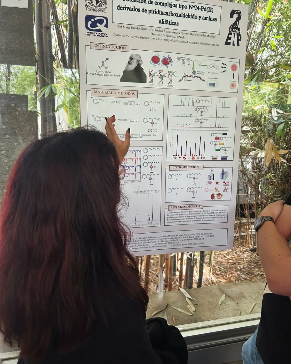El viernes pasado Santiago y Zoé, estudiantes de bachillerato, participaron en la clausura de las estancias cortas presentando el trabajo que desarrollaron durante su estadía en nuestro laboratorio.
¡Felicitaciones!