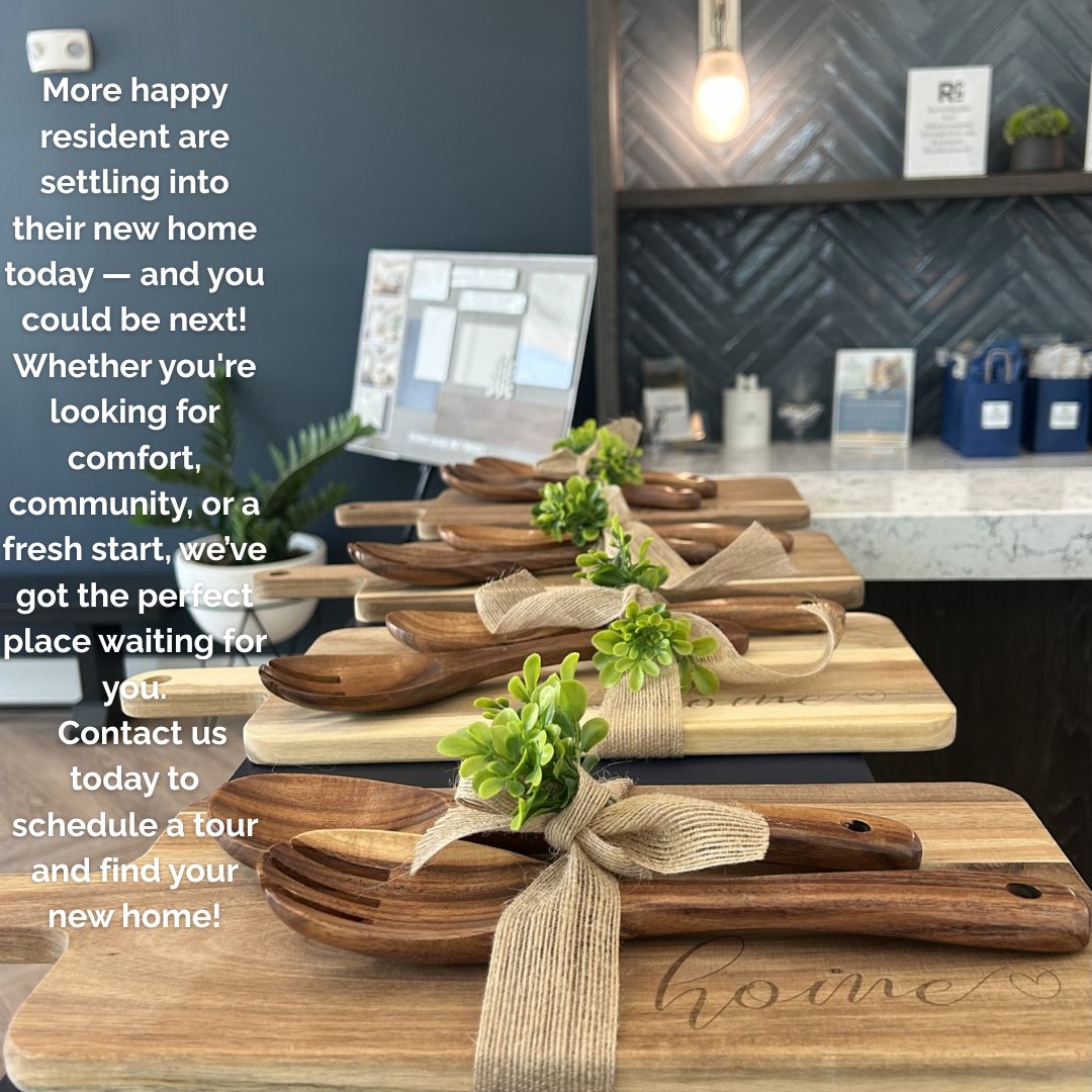 ChartwellatKS's tweet image. 🏡✨ Move-In Monday Vibes! ✨🏡
There’s nothing like the feeling of unlocking the door to a brand new chapter. Today is all about fresh starts and full hearts. 💪📦

📸 Drop a pic of your new place (or that chaotic pile of boxes 😅) and tag us!
#MoveInMonday #NewPlaceNewVibes...