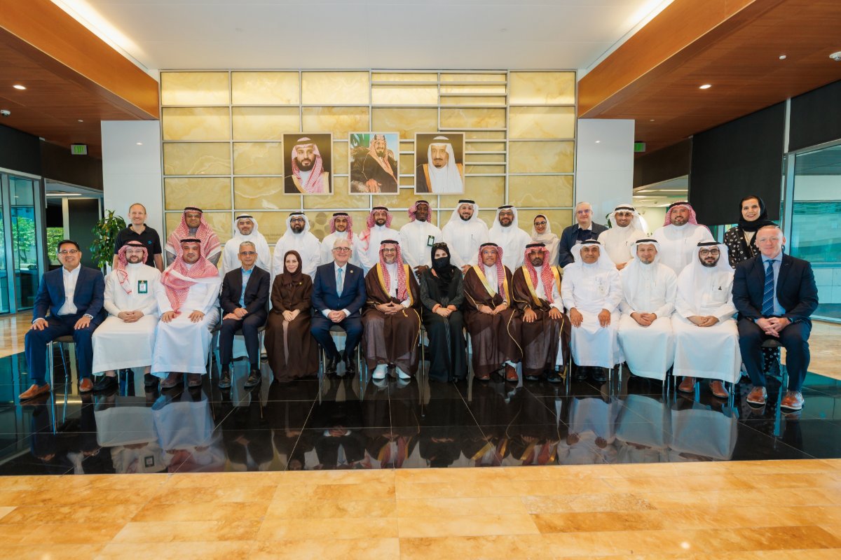 كاوست tweet media