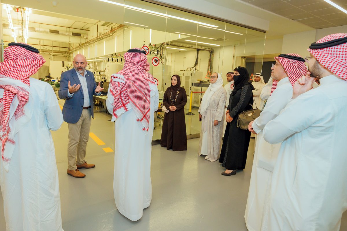 استضافت #كاوست سعادة رئيس جامعة الملك عبدالعزيز <a href="/kauedu_sa/">جامعة الملك عبدالعزيز</a> الدكتور طريف الأعمى والوفد المرافق له من كبار منسوبيها، لبحث فرص التعاون في الأبحاث، وبرامج الطلبة المشتركة، وتطوير الكفاءات الأكاديمية، والتعرف على منظومة الابتكار في كاوست ودورها في دعم الشركات الناشئة.