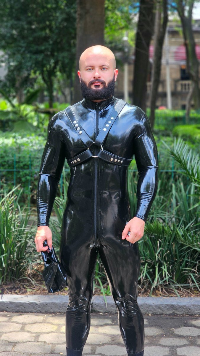 latexbog's tweet photo. Hello guys 👋
https://t.co/clX0vCzvkM https://t.co/8LCNHV1hSA