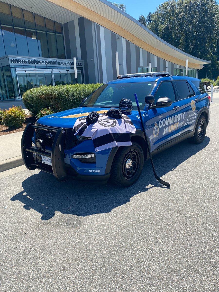 surreyps's tweet photo. Our C1 Unit was very proud to participate in the 4th Annual Harvey Sohi Foundation Ball Hockey Tournament this past weekend. A member of C1 joined one of the eight teams playing in the tournament which raised over $14k for @canucksautism #SPSintheCommunity https://t.co/cSyUd9o20t