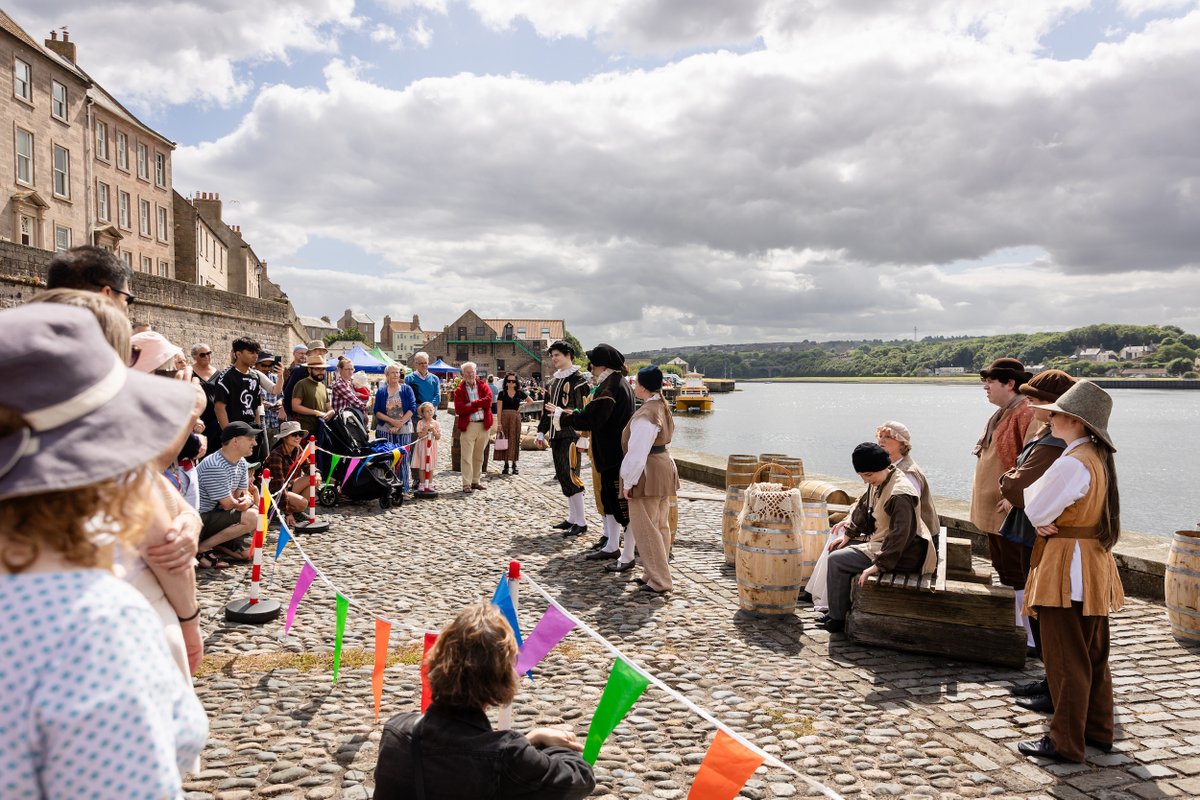 Create_Berwick's tweet image. We have some exciting news to start the week!
We’ve just launched a new funding programme to support Berwick-based cultural/creative practitioners and organisations to deliver activities that provide health + wellbeing benefits for the town’s residents: createberwick.co.uk/creatively-hea…