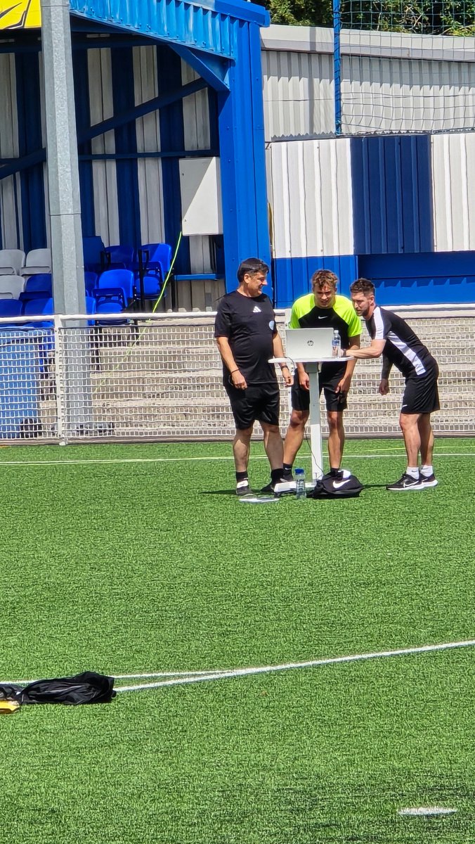 Sheffield Referees Association (RA) (@sheffieldra) on Twitter photo A few more photos from yesterday. It was a great event, with everyone benefitting from the experience in the room <a href="/SHCFA/">Sheffield FA ⚽️</a> <a href="/RotherhamRefs22/">Rotherham Referees Association</a> A few more photos from yesterday. It was a great event, with everyone benefitting from the experience in the room <a href="/SHCFA/">Sheffield FA ⚽️</a> <a href="/RotherhamRefs22/">Rotherham Referees Association</a>