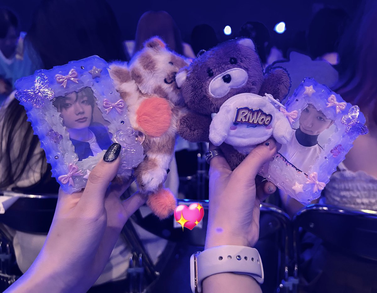 sh03yeppi's tweet photo. 250630 アンコン💖-`📢

神様のおかげで参戦できました👼
本当にありがとう😭💖
通路真横で近すぎた、特にうなく✨⛄️
サンソンズトロッコ急行でお尻だけ拝んだよ😣

#KNOCK_ON_Vol_1
#KNOCK_ON_Vol_1_ENCORE_IN_JAPAN #보이넥스트도어 #BOYNEXTDOOR https://t.co/nX5I4FiZwW