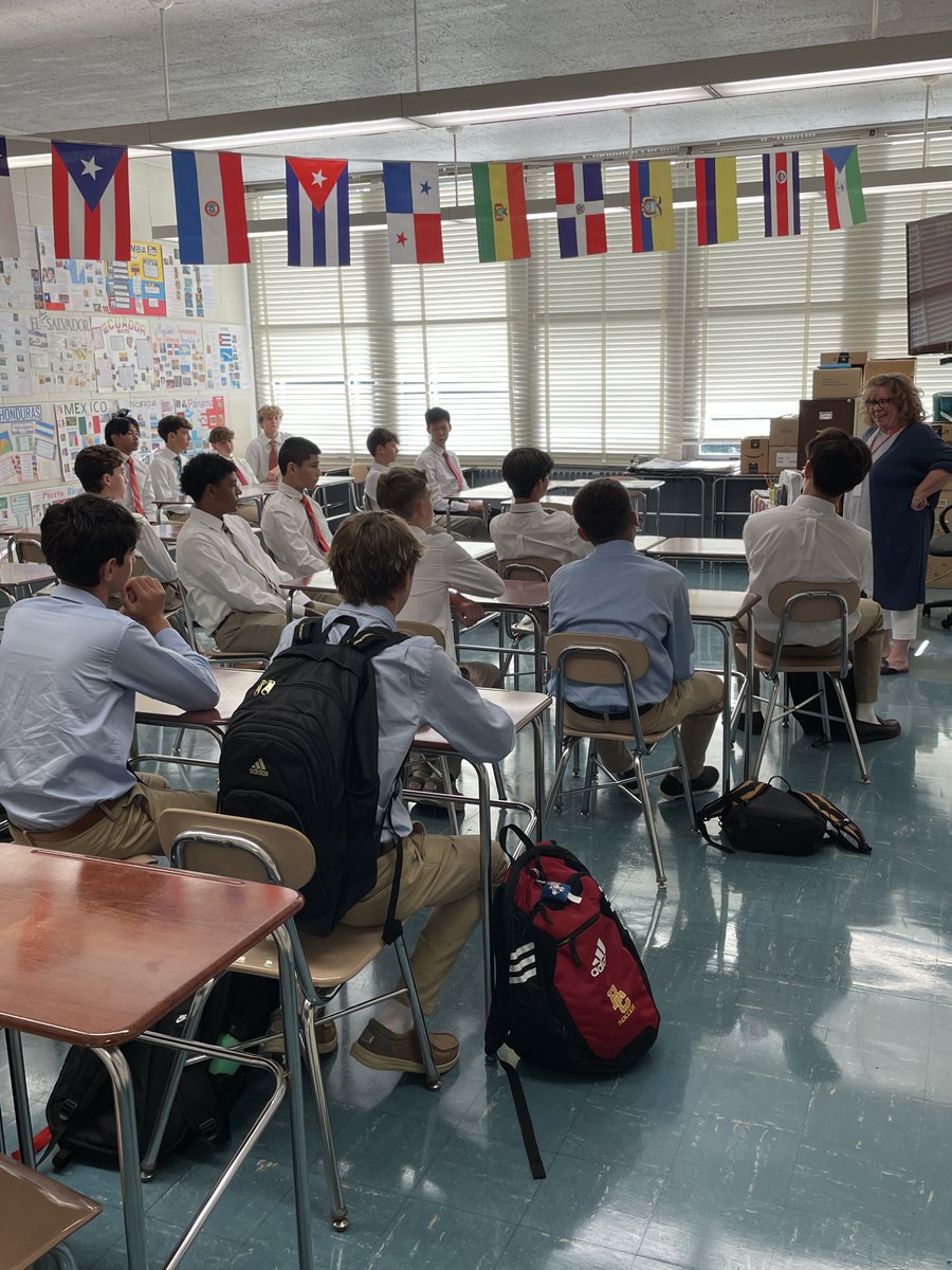 Help support Bergen Catholic at the end of the fiscal year by considering donating today, and help continue BC's storied tradition of servant leadership. Donate at the link below:

bergencatholic.org/crusader-fund-…

#BergenCatholic #CatholicGentlemenLeaders #LeadOn #BCBrotherhood