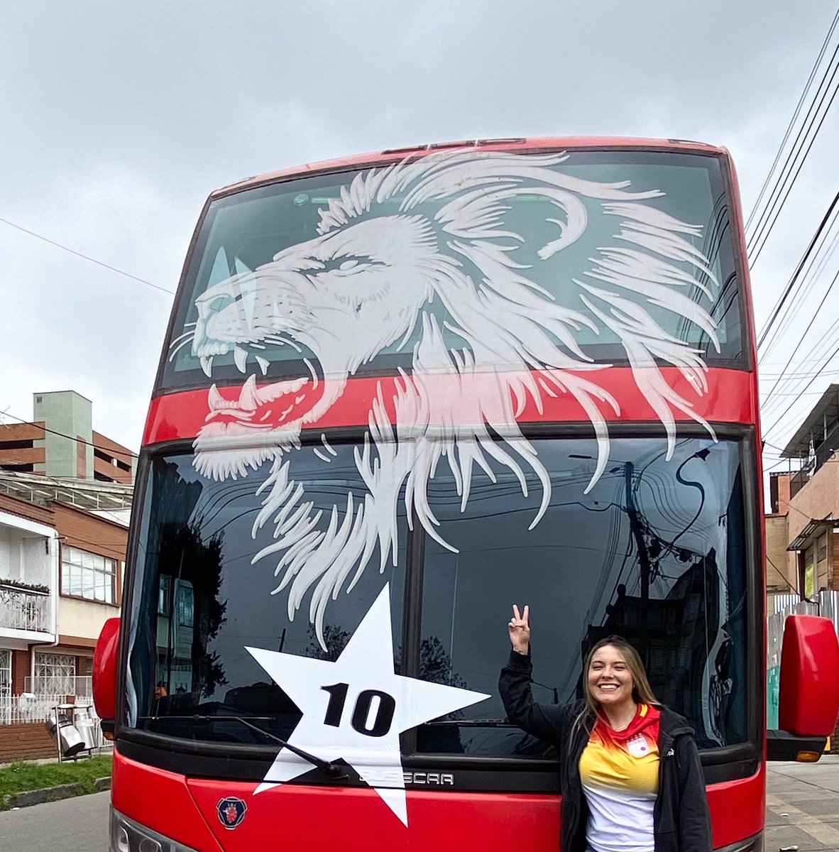 Daniela C tweet media