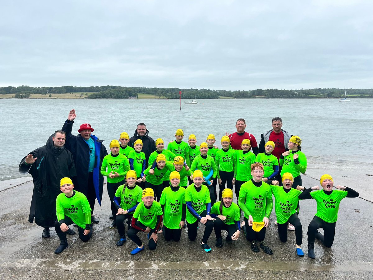 Gwaun Gynfi (@gwaungynfi) on Twitter photo Cyfle gwych i blant flwyddyn 6 ddysgu am sut i gadw’n ddiogel yn y dŵr fel rhan o gynllun Swim Safe! Diolch yn fawr iawn i <a href="/BywnIachCymru/">Byw'n Iach</a> <a href="/plasmenai/">Plas Menai</a> am drefnu! Pob un o’r plant wedi mwynhau🏊🏊♀️🌊 Cyfle gwych i blant flwyddyn 6 ddysgu am sut i gadw’n ddiogel yn y dŵr fel rhan o gynllun Swim Safe! Diolch yn fawr iawn i <a href="/BywnIachCymru/">Byw'n Iach</a> <a href="/plasmenai/">Plas Menai</a> am drefnu! Pob un o’r plant wedi mwynhau🏊🏊♀️🌊