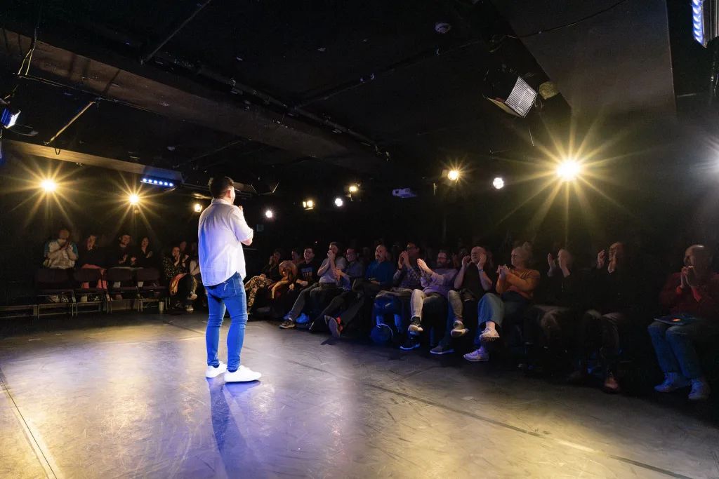 clarissaleon's tweet image. For Pride and Immigrant Heritage Month we interviewed comedian Ricky Sim who sees himself in both worlds. Fascinating interview from @KEXU3 documentedny.com/2025/06/30/com…