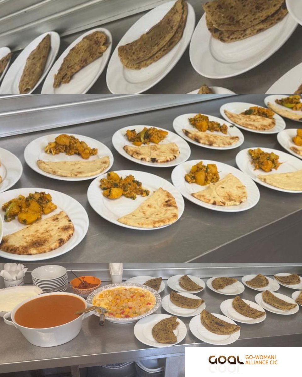 goal_info's tweet image. The Community Kitchen was in full swing today!

Hot food and good company, what more could you want? Join us Monday-Thursday during term time from 12:30–1:00pm (times may vary).

All are welcome!

#GoWomanAlliance #CommunityKitchen #SharedTable #HotMeals #FreeMeal