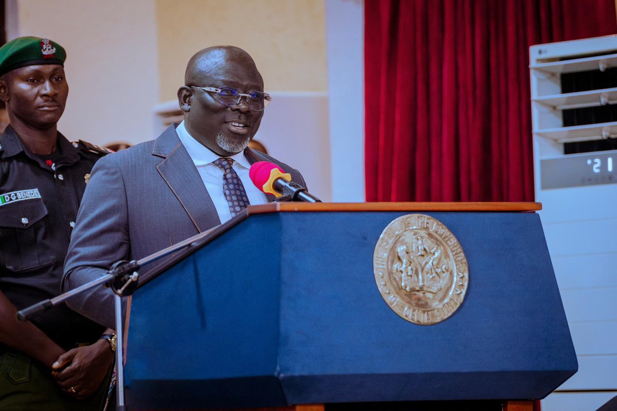 RtHonSheriff's tweet image. Today, I officially declared open the Delta State Public Service Week with the theme: “Five Years to 2030: Accelerating Public Service Delivery for a Sustainable Future.”
A strong public service is the backbone of successful governance. Therefore, this year’s Public Service Week…