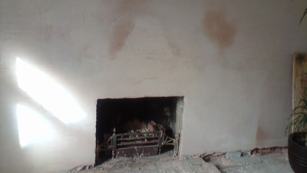 Learn how to solve damp problems around your chimney breast: buff.ly/tccV4Dx #diy #DIYDoctor #homeimprovement #home #construction #remodel #building #homeinspo #homesweethome #renovation #homerenovation #projects #project #ideas #realestate #exteriordesign