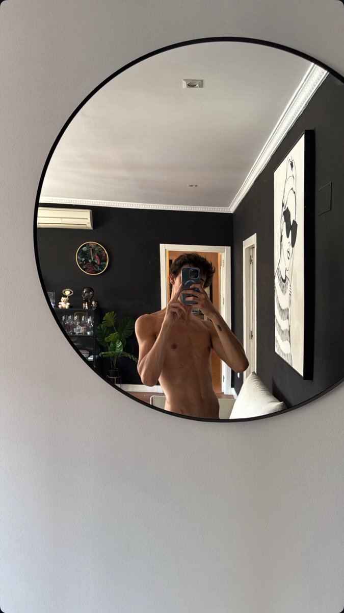 ᅟ                    
 ⋆. 𐙚 ˚   𝗂𝗇𝙨t𝖺𝗴𝙧𝖺𝗺 𝙨t𝗼𝙧𝘆
🔊 juno — sabrina carpenter
 ・ ⭑ ╭  𝖻𝗒 ︰﹫nicosocute  ⁀ ⊹ ₊              

  ᅠᅠᅠᅠᅠᅠᅠ   ﹀

   ᅠᅠ    ⌂        ⌕       ⊞        ♡
ᅠ
ᅠᅠᅠ