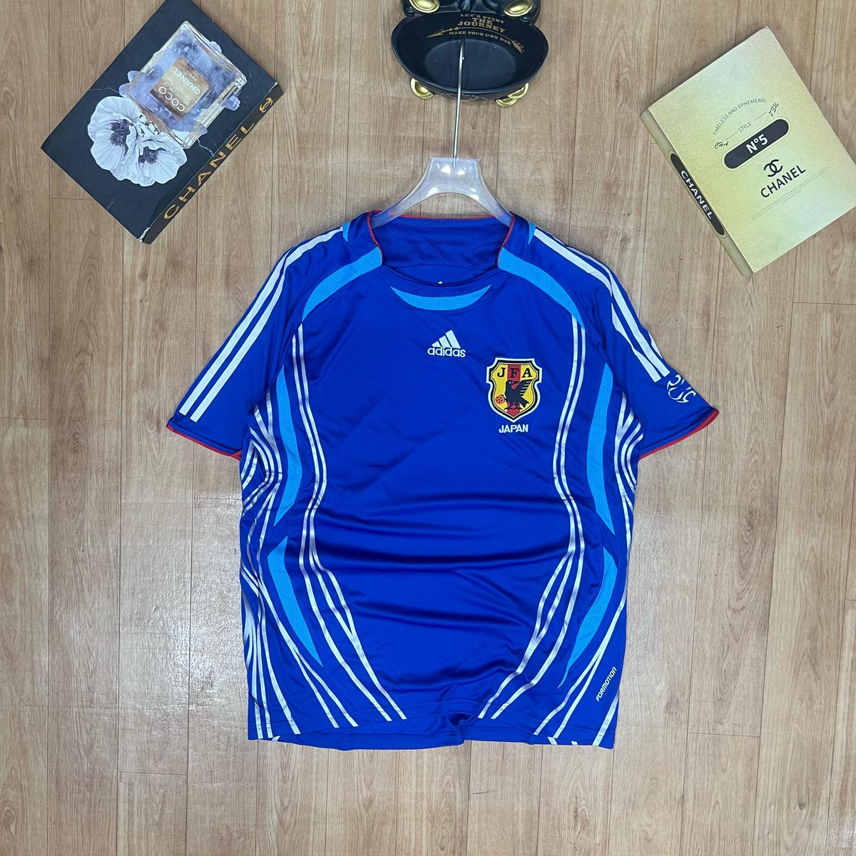 BF_AFC's tweet image. JAPAN RETRO JERSEY COLLECTION 🇯🇵

AVAILABLE IN: L, XL, XXL, 3XL &amp;amp; 4XL

FOR: N23,000

#Japan 
#jersey4sale 
#JerseyLife 
#retro
#Jerseyshore