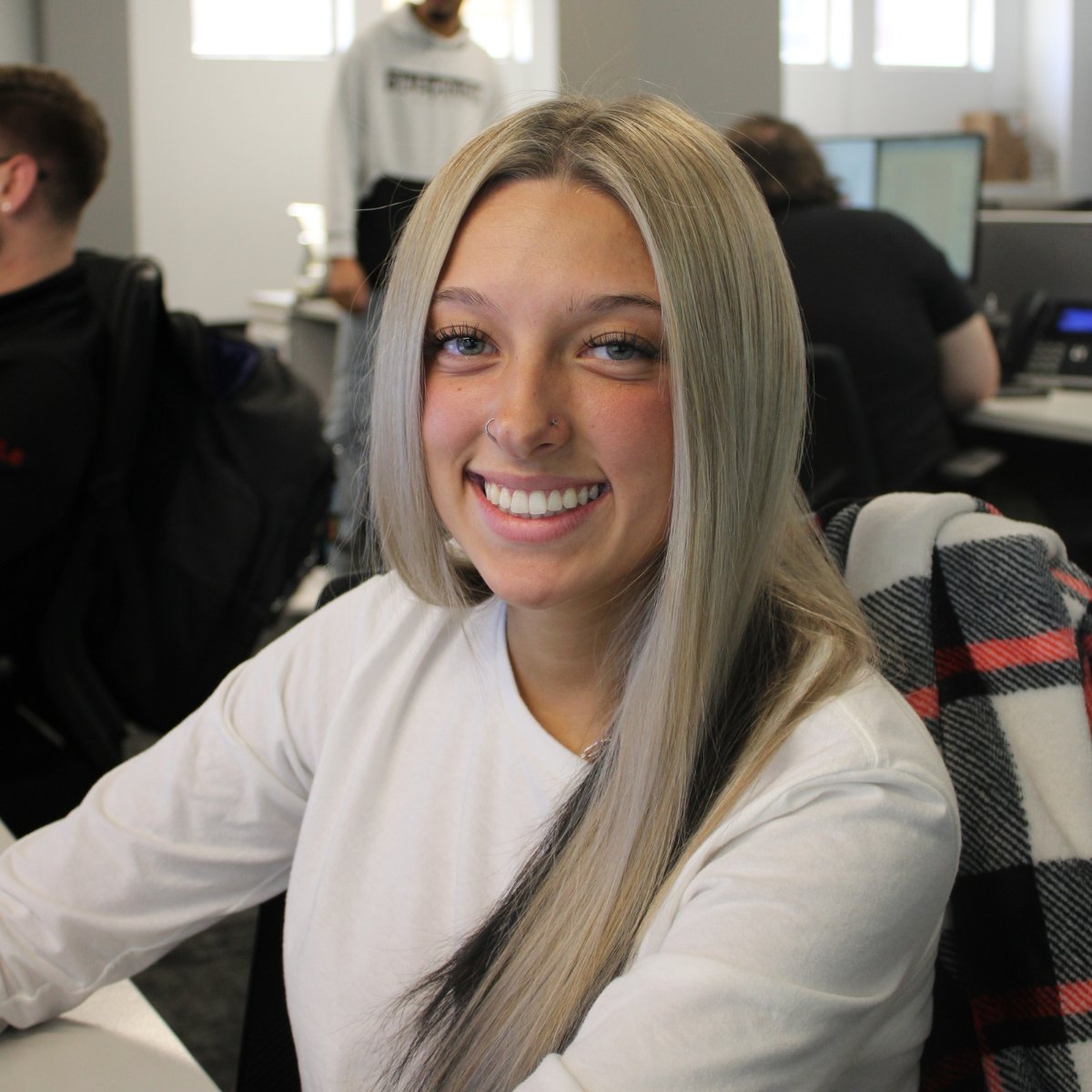 At DCL, our greatest asset is our team. Behind every satisfied customer is a group that goes above and beyond to get the job done right. If you're looking for a team that treats your freight like their own and never phones it in, we’d love to connect. dclogistix.com/about/contact-…