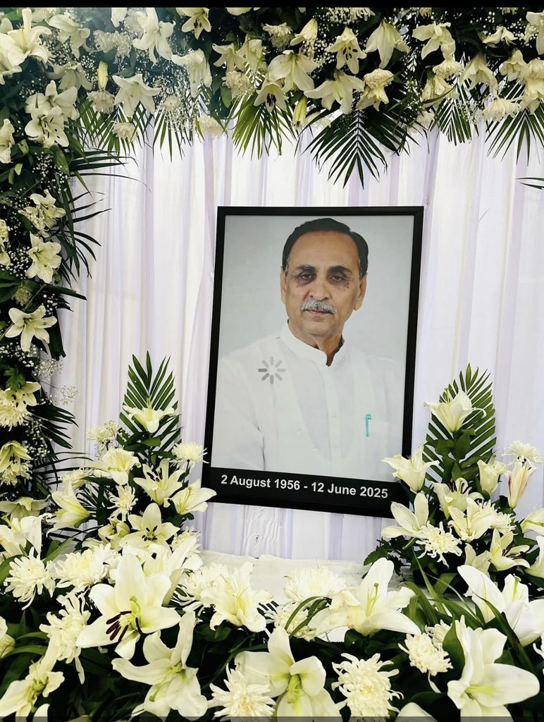 श्रद्धांजलि समारोह,,,,,,,,,,,श्री विजय रूपाणी जी का पूरा जीवन संगठन और पार्टी को समर्पित रहा। वह हर कार्यकर्ता की बात बड़े ध्यान से सुनते थे और हमेशा पार्टी के कार्यों को आगे बढ़ाने के लिए तत्पर रहते थे।
#Chandigarh Punjab
<a href="/BJP4India/">BJP</a>