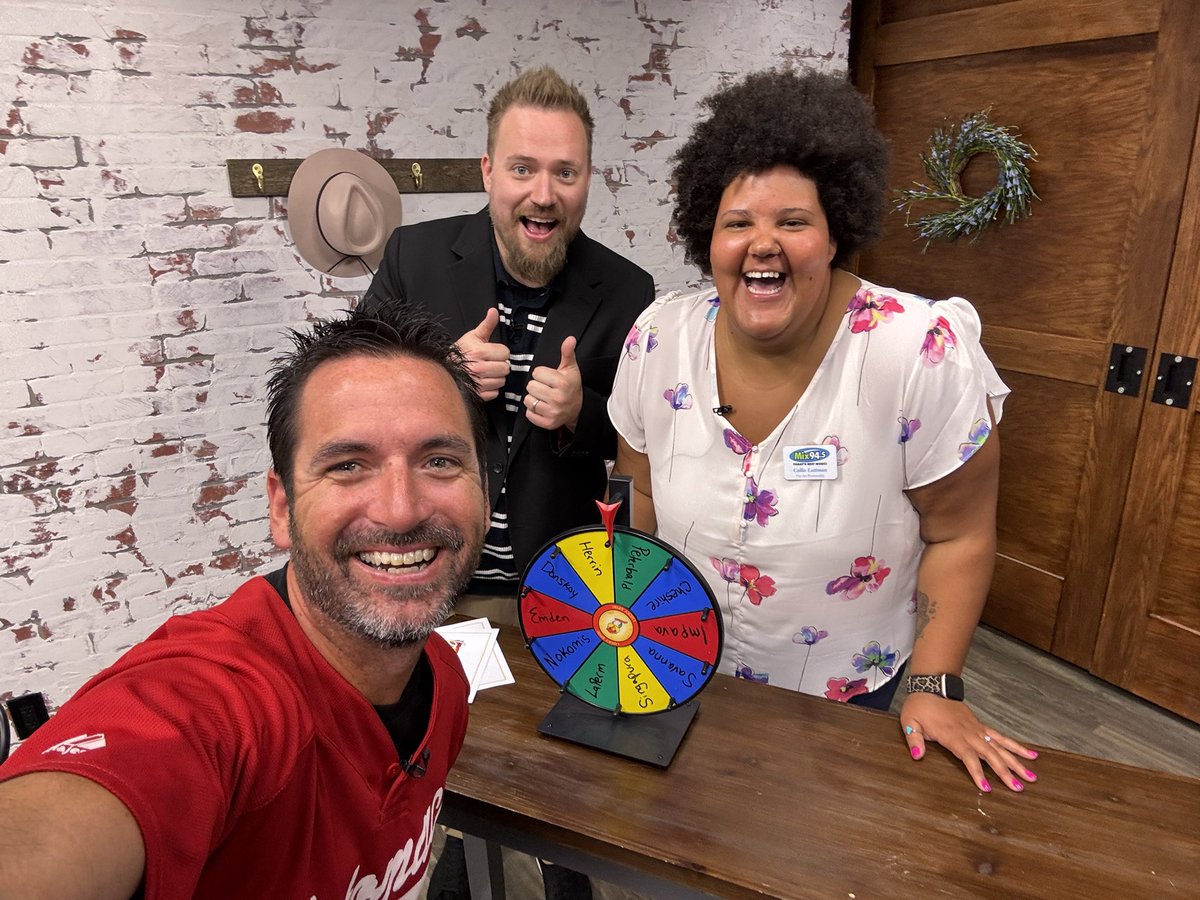 JPLubinski's tweet photo. Getting the band back together!
Me and Tommy &amp; Callie from @Mix945 reuniting after a couple years on @WCIA3 #ciLiving https://t.co/0zgvPWCbe2
