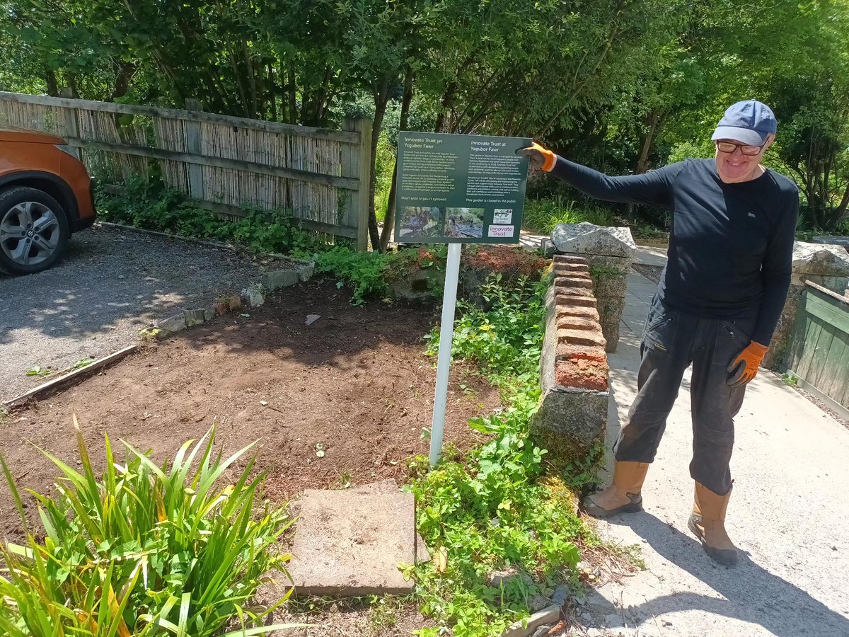 The Secret Garden Project tweet media