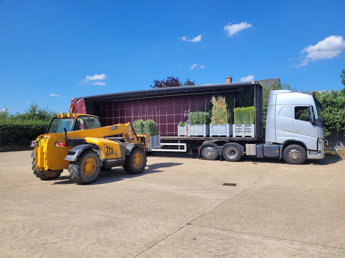 niabgroup's tweet image. We're getting ready for this year's @Groundswellaguk. Today we've loaded our crates full of interesting crops onto lorry ready to be put in place on our stand tomorrow in time for the show on Wednesday. #groundswell2025
