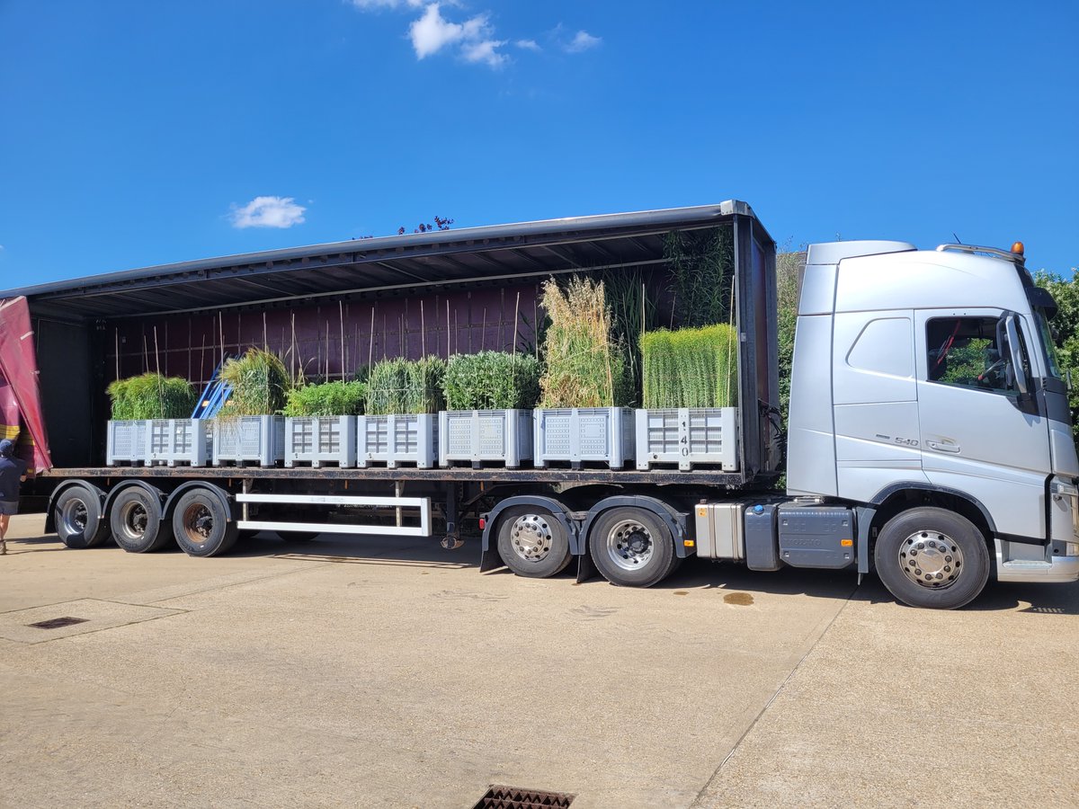 niabgroup's tweet image. We're getting ready for this year's @Groundswellaguk. Today we've loaded our crates full of interesting crops onto lorry ready to be put in place on our stand tomorrow in time for the show on Wednesday. #groundswell2025
