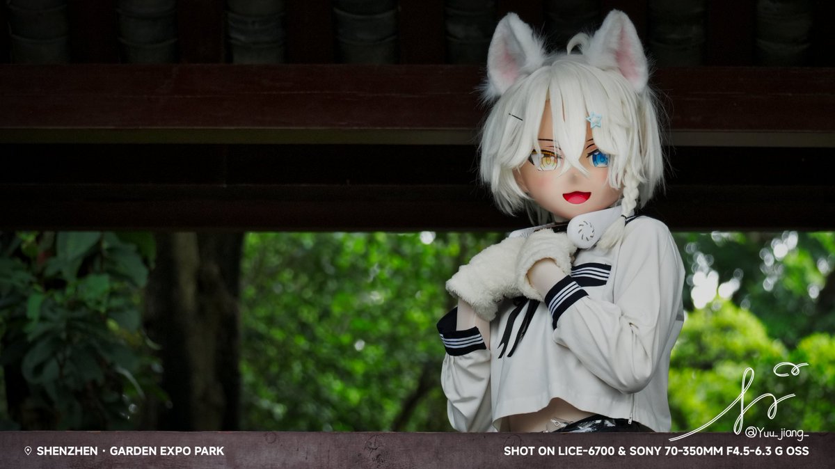 “今天是在园林里探险的小狐狸！”
#kigurumi  
摄 <a href="/Yuu_jiang_/">🐟</a>