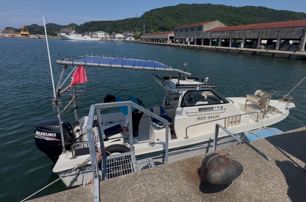 a2c1109's tweet image. 山陰ジオパーク。
かすみ海上ジオタクシーで巡れます。
無料体験に招待していただき乗船しましたが、本当に素晴らしい。
言葉では言い尽くせぬ感動。
この夏の遊びスポットにオススメ👍
#かすみ海上ジオタクシー
#山陰ジオパーク