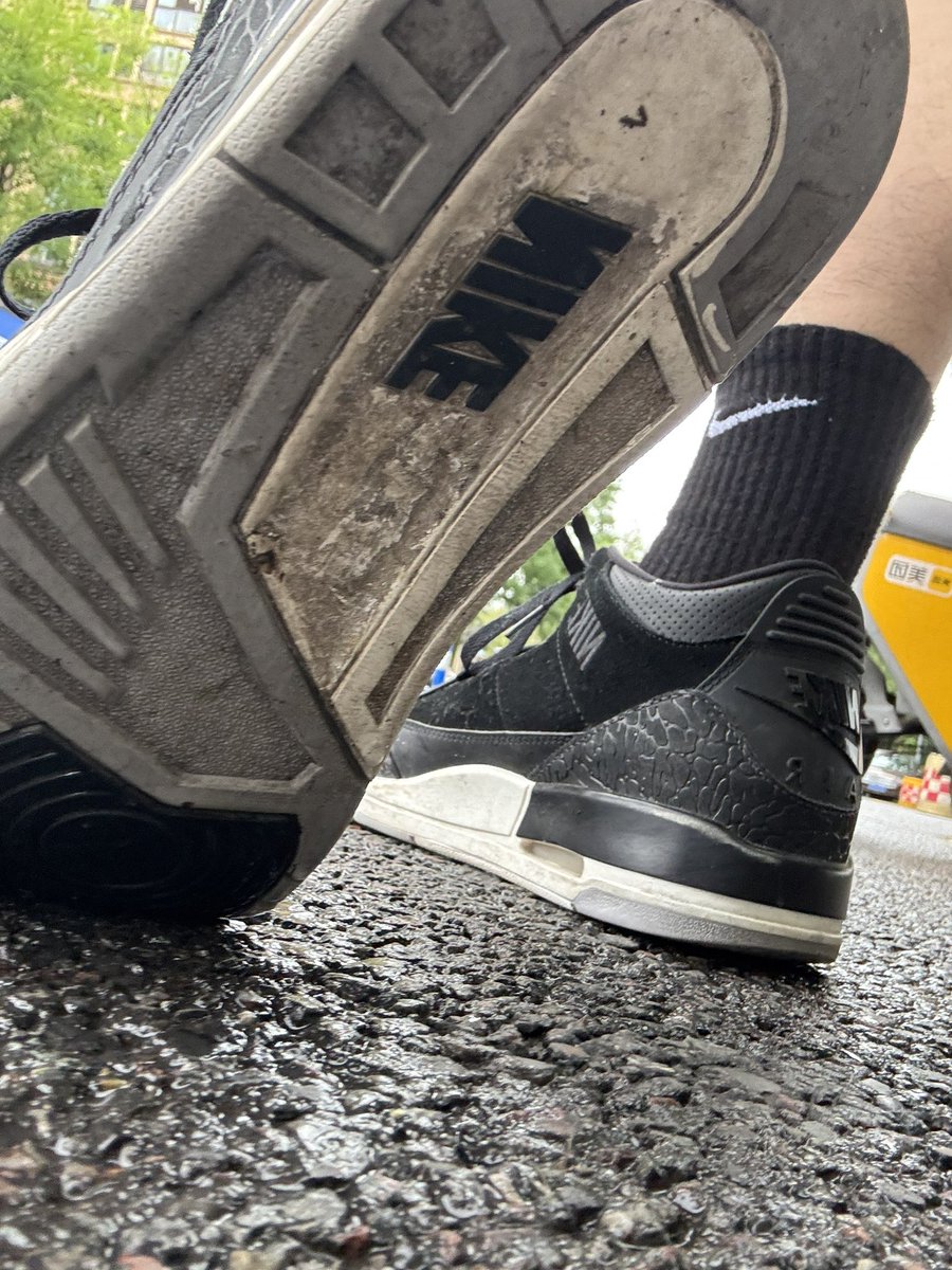 Bunnykiller tweet media