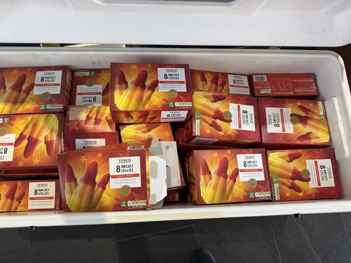 One of the many ways we use PTA funds - ice lollies for everyone on Sports Day every year 🍭 

KS2 enjoyed theirs today and KS1’s is ready for Thursday 10th, with a few spares for the lovely teachers/staff that help our children grow.
Thank you for helping to make this possible🥰