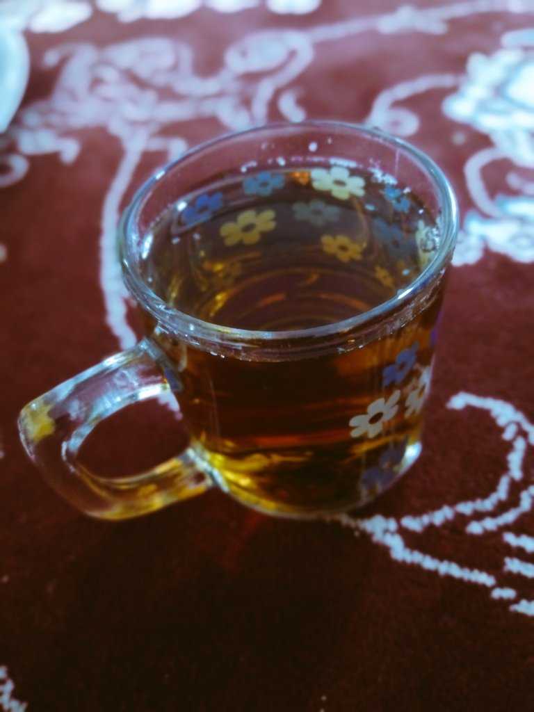 تموم حرف هایی که نتونستم بزنمو چای خوردم...
#چای