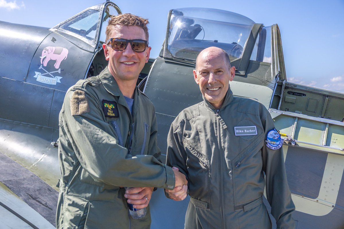 ShutterbugWGC's tweet image. A few pictures I took Saturday with @UltimateWarbird with my great friend Mike Barber @MoonManMike with @trevdugan and Ben Cox on pilot duty at @SywellAerodrome #GraceSpitfire #ML407 #SywellAerodrome #JerseyJerk #P51DMustang #CadillacOfTheSkies #Warbirds