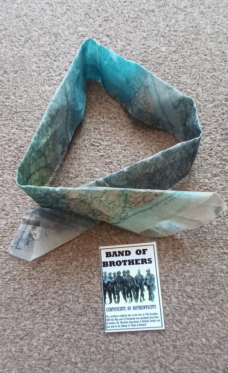 BandBehind's tweet image. Few bits new in, nice Alan Hausmann mussette marked wounded and A22, dont have a22s name, a very origional map case marked 1944 and a Normandy silk map scarf similar to the one worn by (blink and you missed it) Dexter Fletcher who portrayed John Martin,
Cheers Nick👌