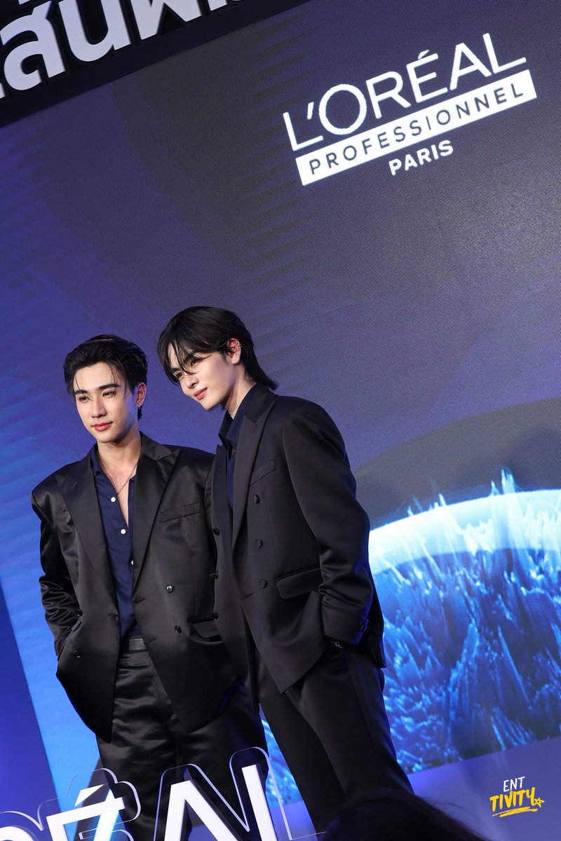 Entivity_'s tweet image. เพิร์ธ-แซนต้า เข้าร่วมงาน เส้นผมใหม่ใกล้ฉัน‘ กับ L’Oreal Professional Serioxyl Advanced Densifying Serum โดยภายในงานได้เปลี่ยนพื้นที่ให้กลายเป็นสเตชั่นเช็คสุขภาพผม

PERTHSANTA WITH LOREAL 

#เซรั่มปลุกผมxเพิร์ธแซนต้า 
#เพิร์ธแซนต้า #PerthTanapon #Santapp