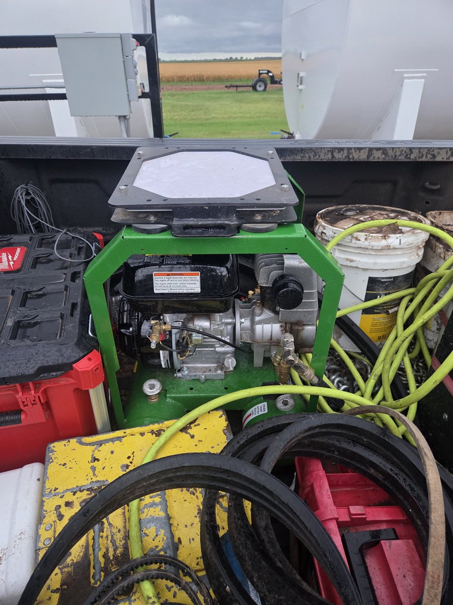 I'm obsessed with these new starlink powered air compressors. Have two of them now.