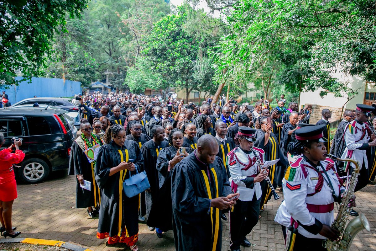 🌟 MONDAY MOTIVATION 🌟
"If you can dream it, you can have it."
Start your week with belief in your vision. Every great achievement begins with a dream, but it's your action and persistence that bring it to life. 💫
Let today be the first step toward the future you imagine. 🚀