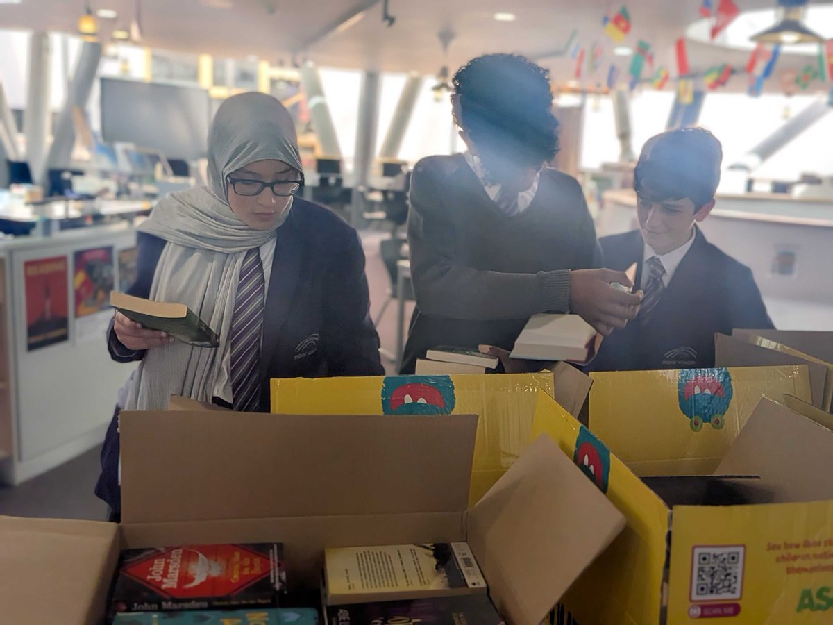 BridgeAcademyE2's tweet image. Huge thank you to The Children’s Book Project for donating 500 books to our students! We’re super excited to promote reading at home and get the books into students’ hands.