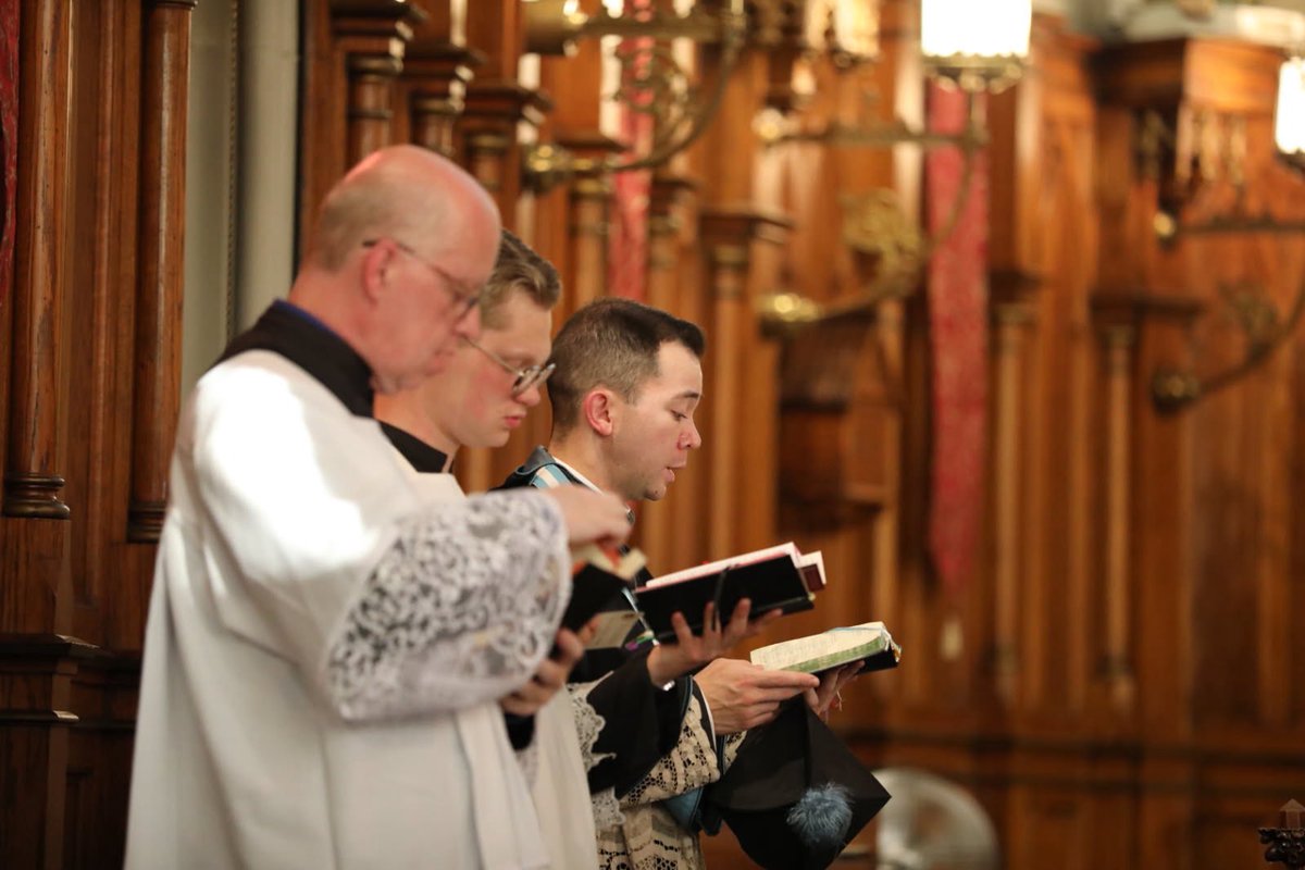 StJosephShrineD's tweet image. Days 2 and 3 of our Regional Gregorian Chant Workshop were rich in instruction, prayer, and fellowship: sung Masses, classes, Private Showing of Living Stones documentary, Vespers, Reception, and more! Deo gratias!