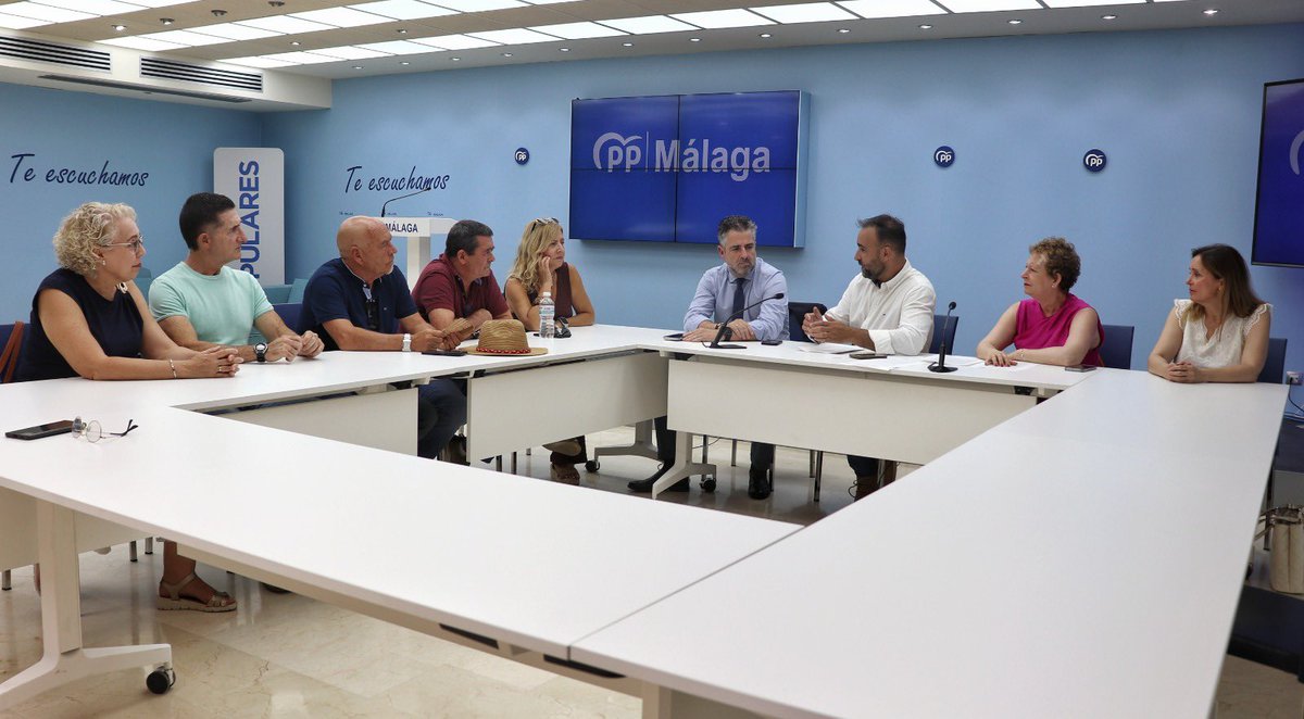 El PP exigirá en el Congreso que el Consejo de Ministros firme la orden para regularizar las casas de El Palo y Pedregalejo tras siete años de “ninguneo” del Gobierno de Sánchez

<a href="/mariocortesc/">Mario Cortés Carballo</a> <a href="/carlosmconde/">Carlos Conde</a> 

ppmalaga.es/el-pp-exigira-…