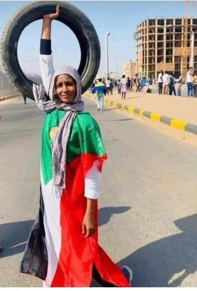 المجد للشهداء في الاعالي
المجد للثورة وايامها
#مليونية30يونيو